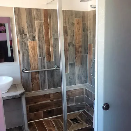 Logis & Restaurant - Le Floride Hotel