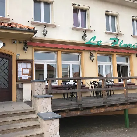 Logis & Restaurant - Le Floride 3*