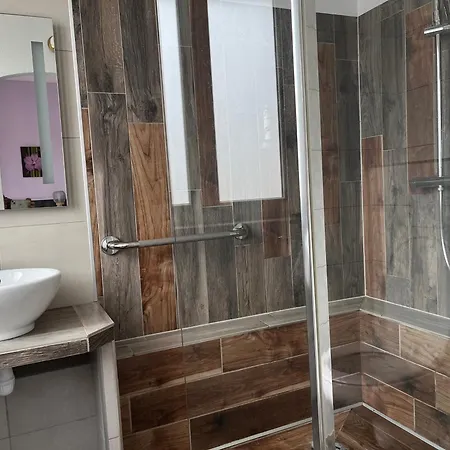 Logis & Restaurant - Le Floride