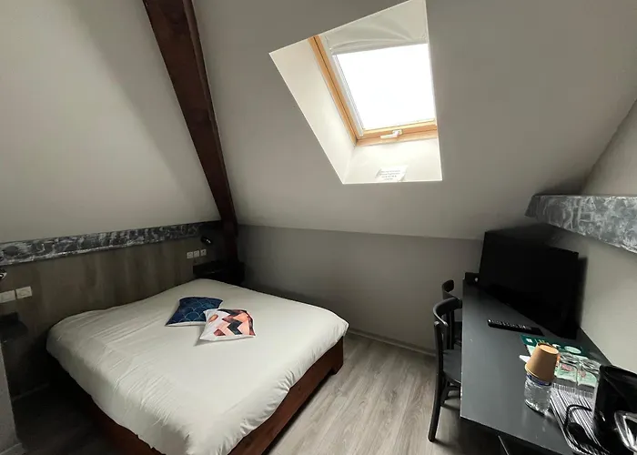 Logis & Restaurant - Le Floride Hotel 3*