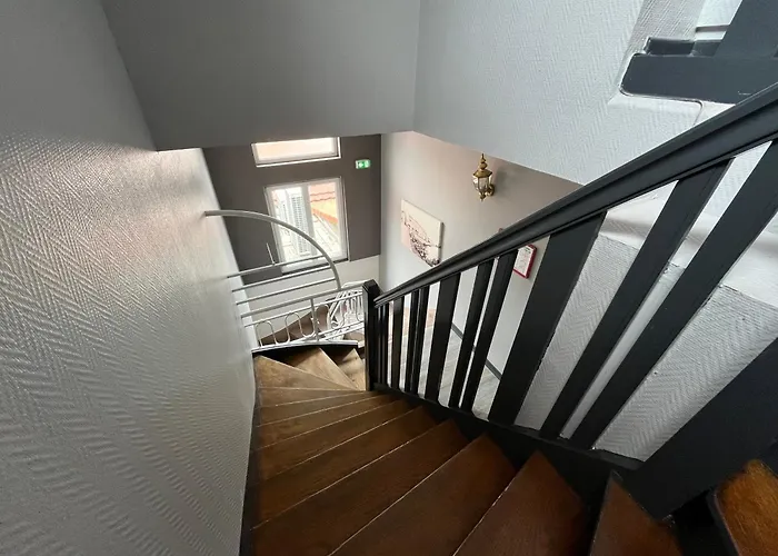 Logis & Restaurant - Le Floride Laning